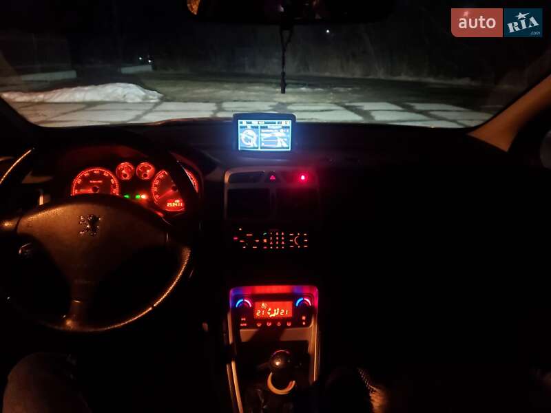 Универсал Peugeot 307 2006 в Ивано-Франковске фото 6 Универсал Peugeot 307 2006 в Ивано-Франковске