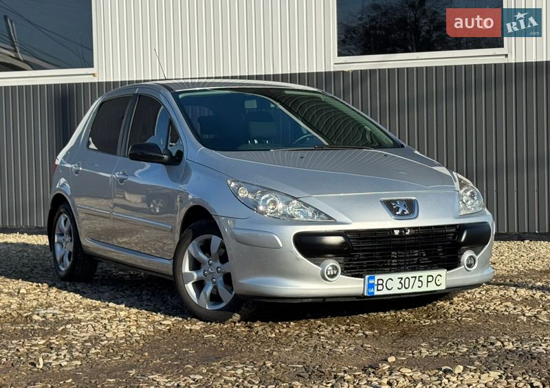 Хэтчбек Peugeot 307 2006 в Стрые