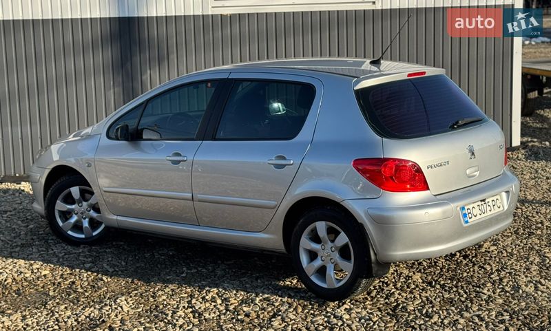 Хэтчбек Peugeot 307 2006 в Стрые