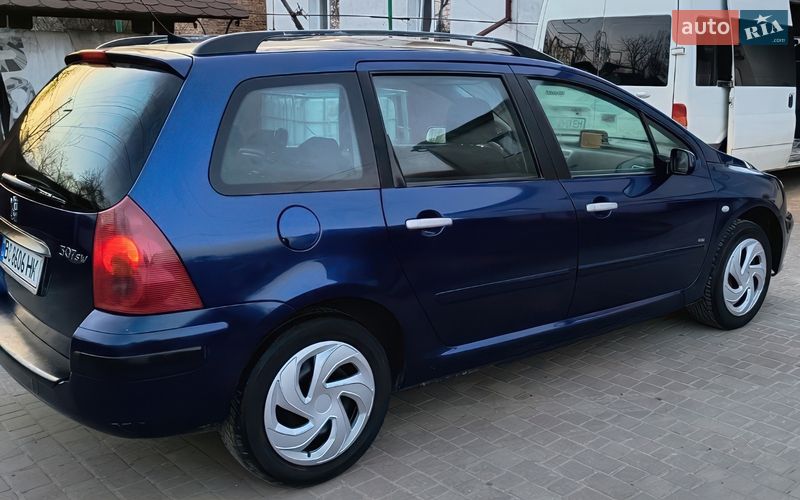 Универсал Peugeot 307 2004 в Яворове