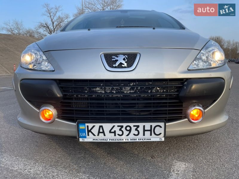 Универсал Peugeot 307 2005 в Киеве