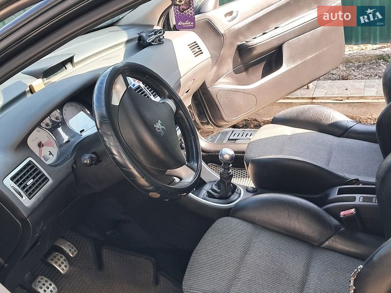 Хетчбек Peugeot 307 2006 в Житомирі
