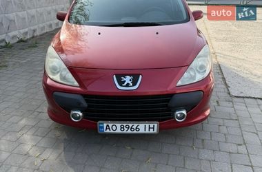 Хетчбек Peugeot 307 2006 в Ужгороді