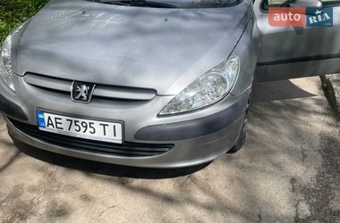Хетчбек Peugeot 307 2002 в Дніпрі