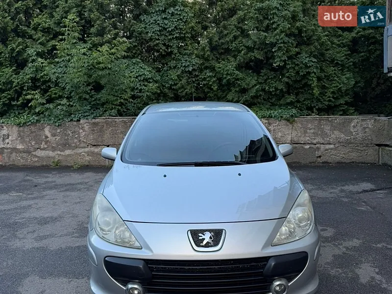 Peugeot 307