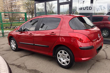 Хэтчбек Peugeot 308 2010 в Киеве