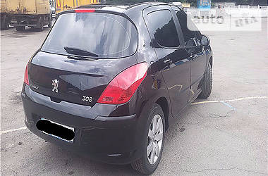 Хэтчбек Peugeot 308 2008 в Виннице