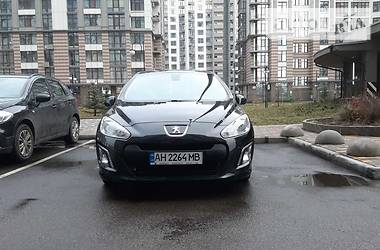 Хетчбек Peugeot 308 2012 в Києві