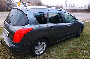 Универсал Peugeot 308 2010 в Киеве