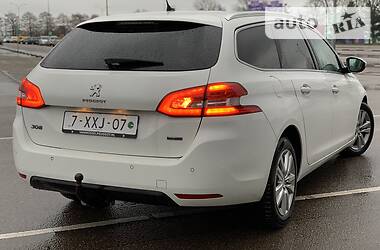 Универсал Peugeot 308 2014 в Луцке