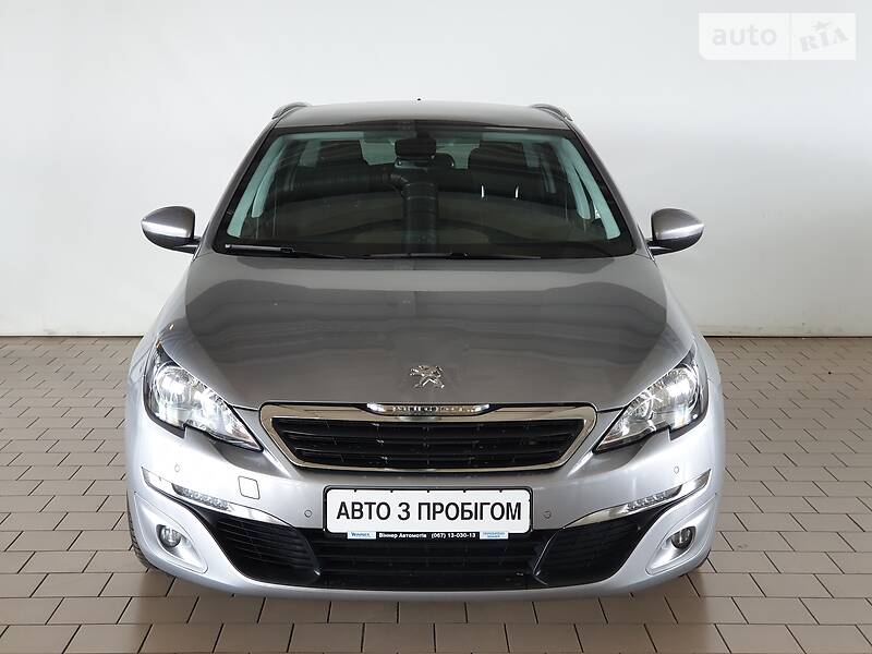 Универсал Peugeot 308 2015 в Киеве