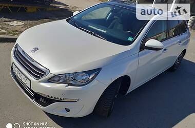 Универсал Peugeot 308 2015 в Бродах