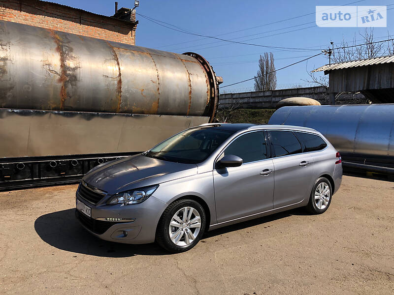 Універсал Peugeot 308 2016 в 