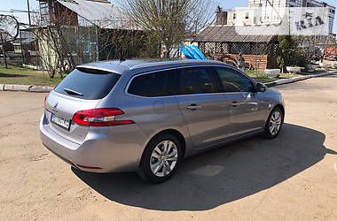 Універсал Peugeot 308 2016 в 