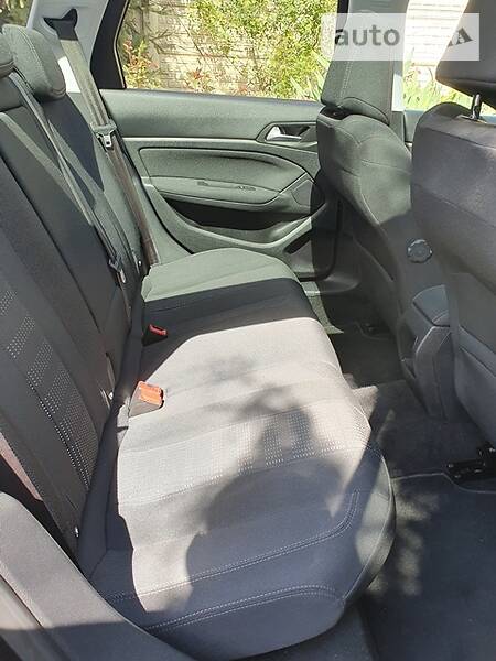 Універсал Peugeot 308 2015 в Житомирі