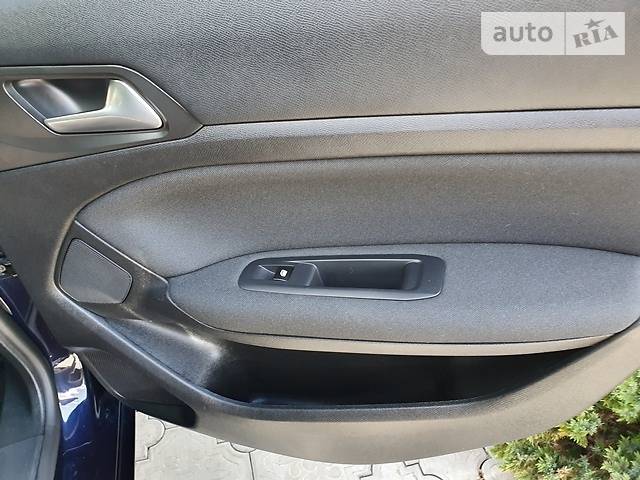 Універсал Peugeot 308 2015 в Житомирі