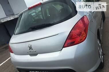 Хетчбек Peugeot 308 2011 в Дрогобичі