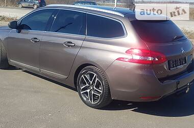 Универсал Peugeot 308 2014 в Городке