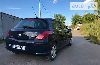 Хэтчбек Peugeot 308 2010 в Ровно