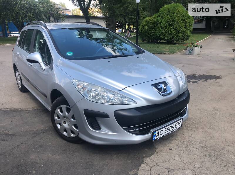 Универсал Peugeot 308 2008 в Нововолынске