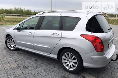 Універсал Peugeot 308 2008 в 