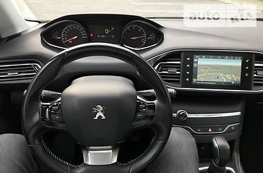 Универсал Peugeot 308 2015 в Луцке