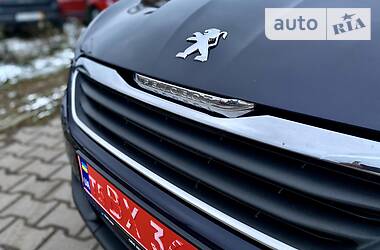 Универсал Peugeot 308 2015 в Ровно