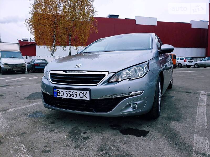 Универсал Peugeot 308 2015 в Тернополе