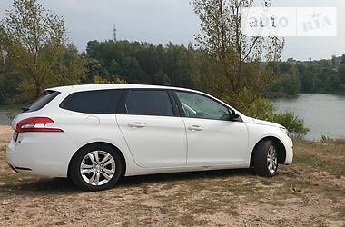 Универсал Peugeot 308 2016 в Житомире