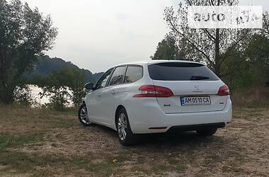 Универсал Peugeot 308 2016 в Житомире