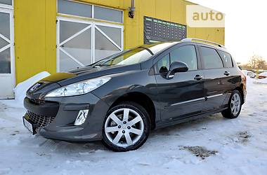 Універсал Peugeot 308 2010 в Львові