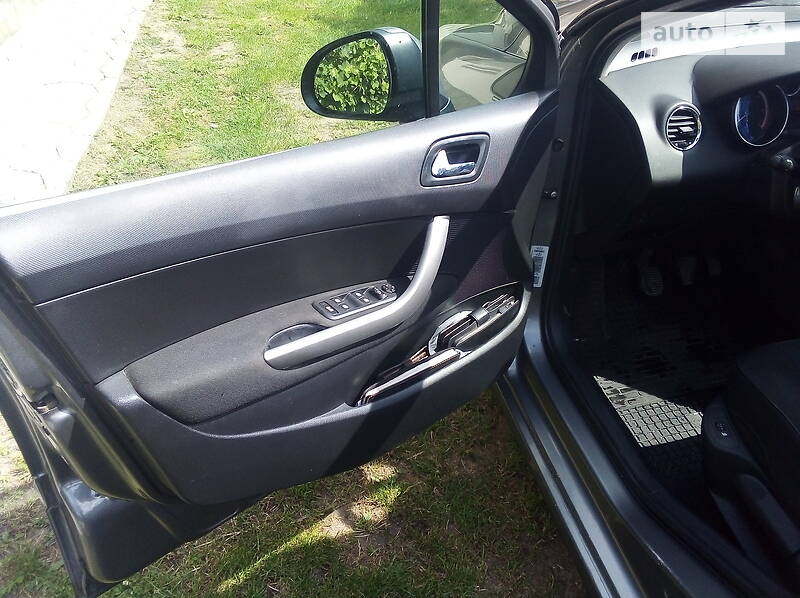 Універсал Peugeot 308 2009 в Львові