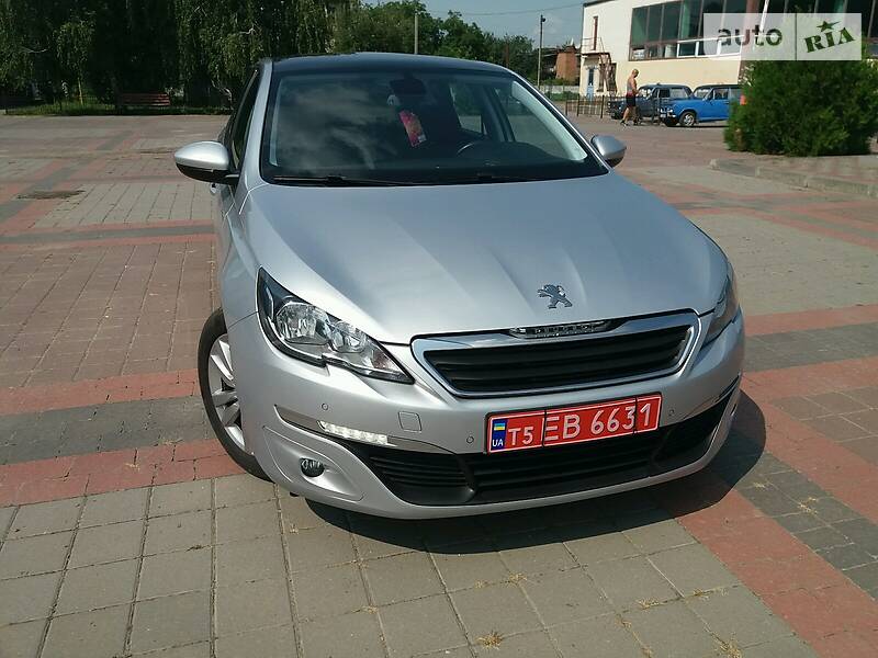 Универсал Peugeot 308 2014 в Карловке