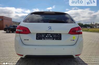 Універсал Peugeot 308 2014 в Києві