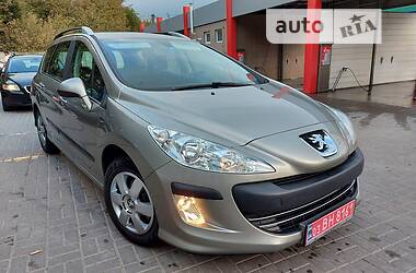 Универсал Peugeot 308 2011 в Ровно