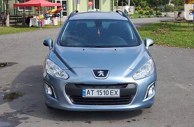 Универсал Peugeot 308 2012 в Калуше