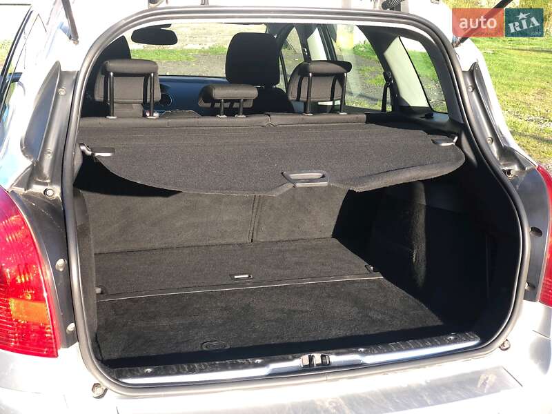 Универсал Peugeot 308 2013 в Калуше