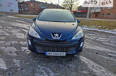 Хэтчбек Peugeot 308 2010 в Бердичеве