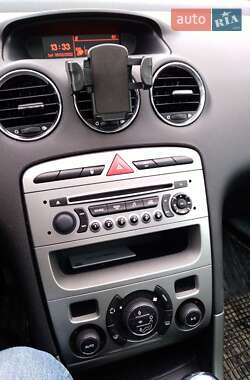 Универсал Peugeot 308 2012 в Бродах