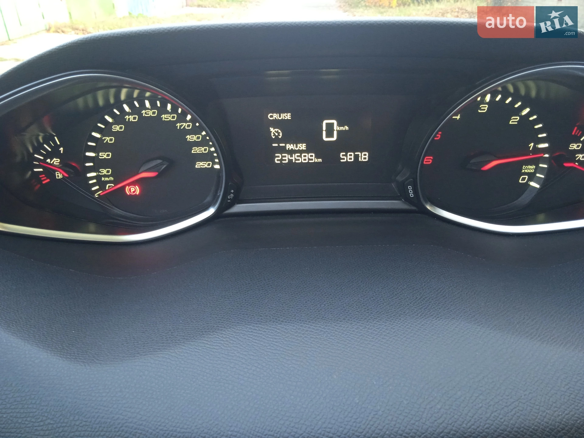 2015 Peugeot 308 - мініатюра 10
