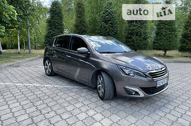 Хэтчбек Peugeot 308 2015 в Павлограде