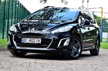 Универсал Peugeot 308 2013 в Дрогобыче