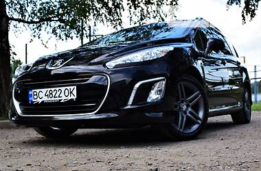 Универсал Peugeot 308 2013 в Дрогобыче