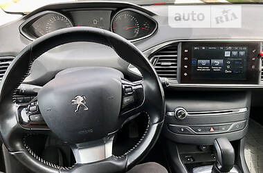 Універсал Peugeot 308 2015 в Луцьку