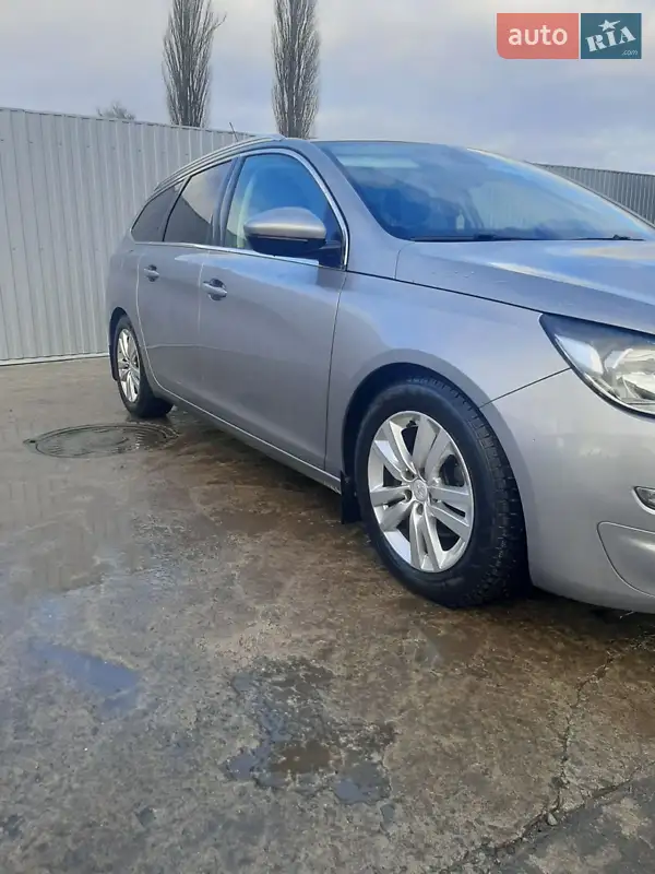 Універсал Peugeot 308 2015 в 
