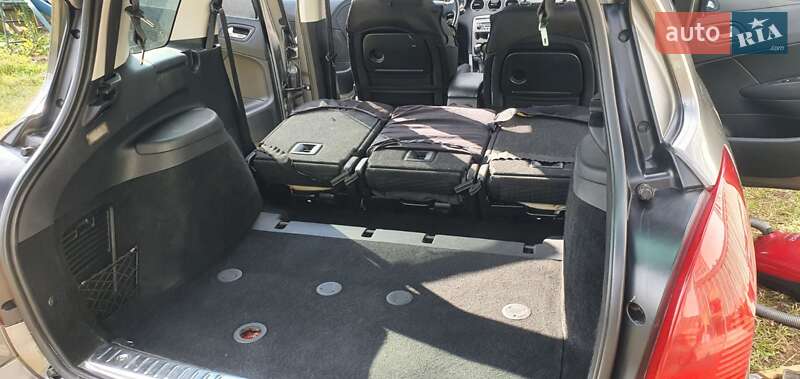 Універсал Peugeot 308 2009 в Чернівцях