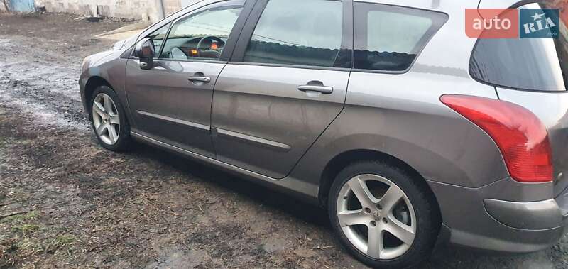 Універсал Peugeot 308 2009 в Чернівцях