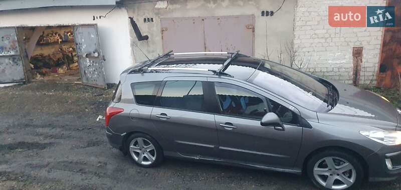 Універсал Peugeot 308 2009 в Чернівцях