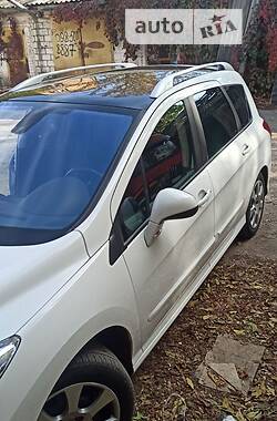 Универсал Peugeot 308 2013 в 