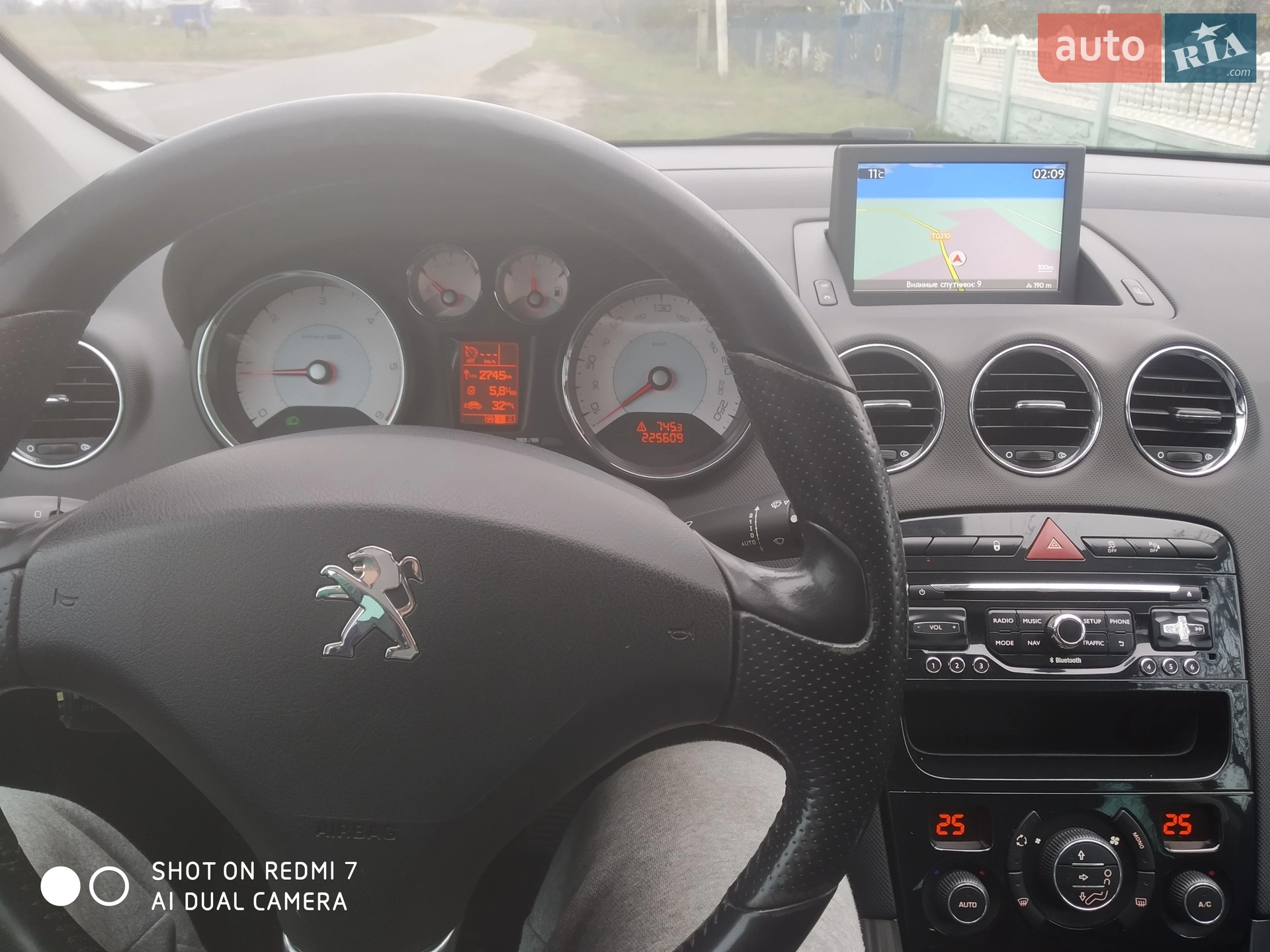 2013 Peugeot 308 - мініатюра 8